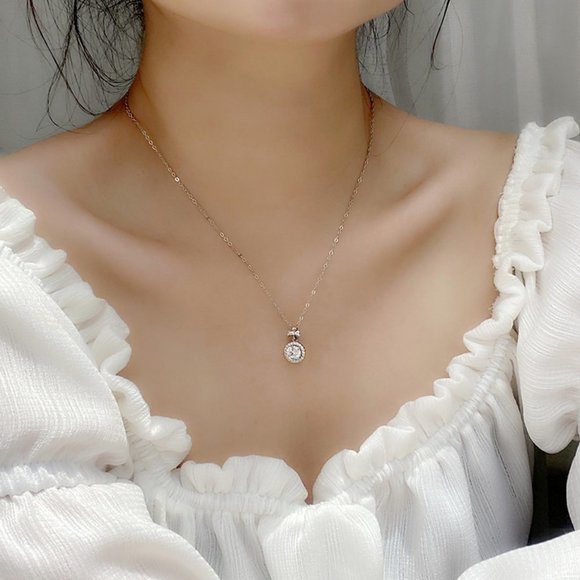 Certified 1ct. t.w. Moissanite Diamond Round Halo Bow Knot Pendant Necklace NEW - Picture 7 of 12